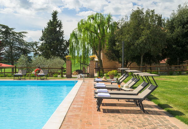 Villa la Contea: Außen, Draussen, Schwimmbad