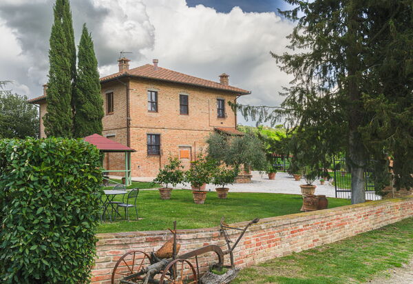 Villa la Contea: Außen, Draussen, Garten