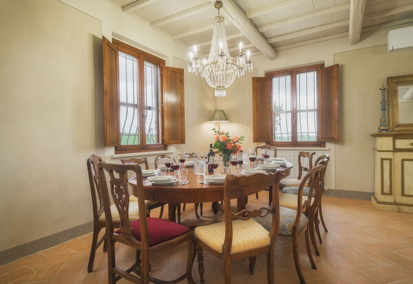 Villa la Contea: Esszimmer