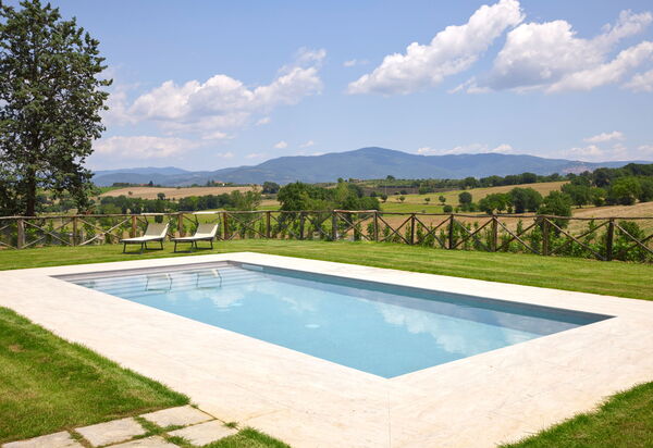 Villa Vigneto: Ansichten, Außen, Draussen, Garten, Schwimmbad