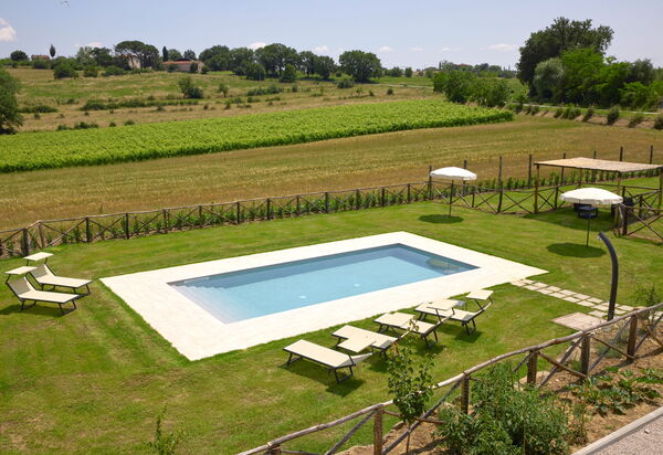 Villa Vigneto: Ansichten, Außen, Draussen, Garten, Schwimmbad