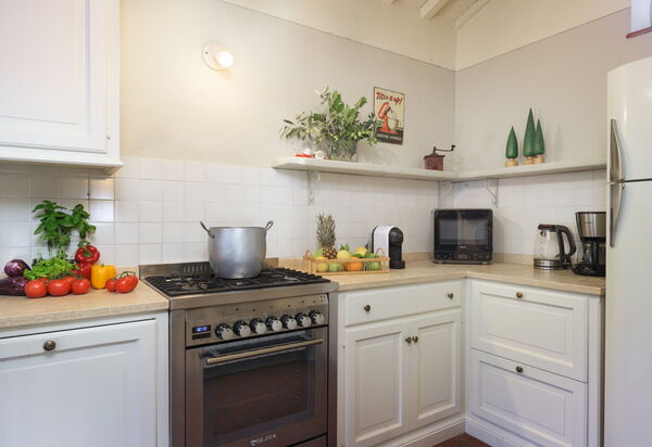 Villa Le Corchie: Küche