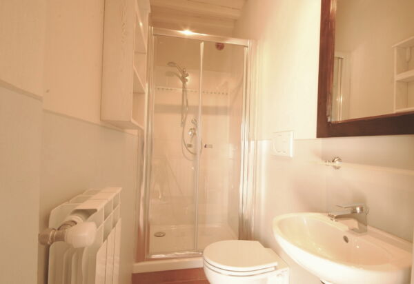 Villa Le Corchie: Bad