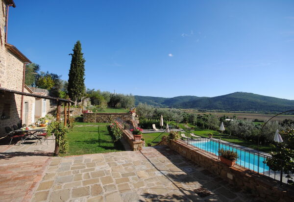 Villa Le Corchie: Außen, Draussen, Garten, Schwimmbad