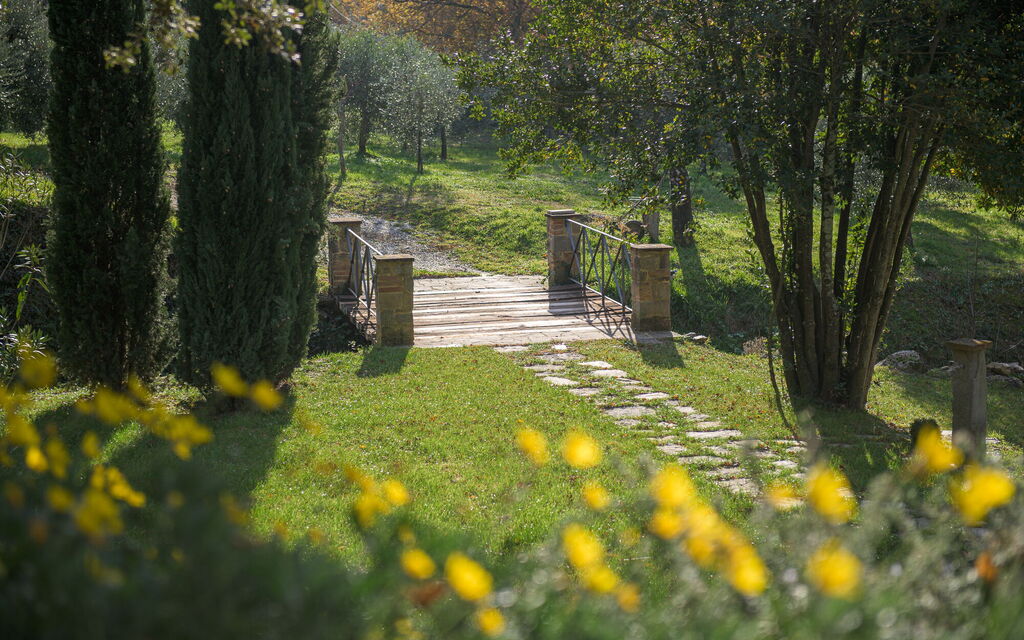 Casale Montanare: Building Exterior, Garden, Outdoor