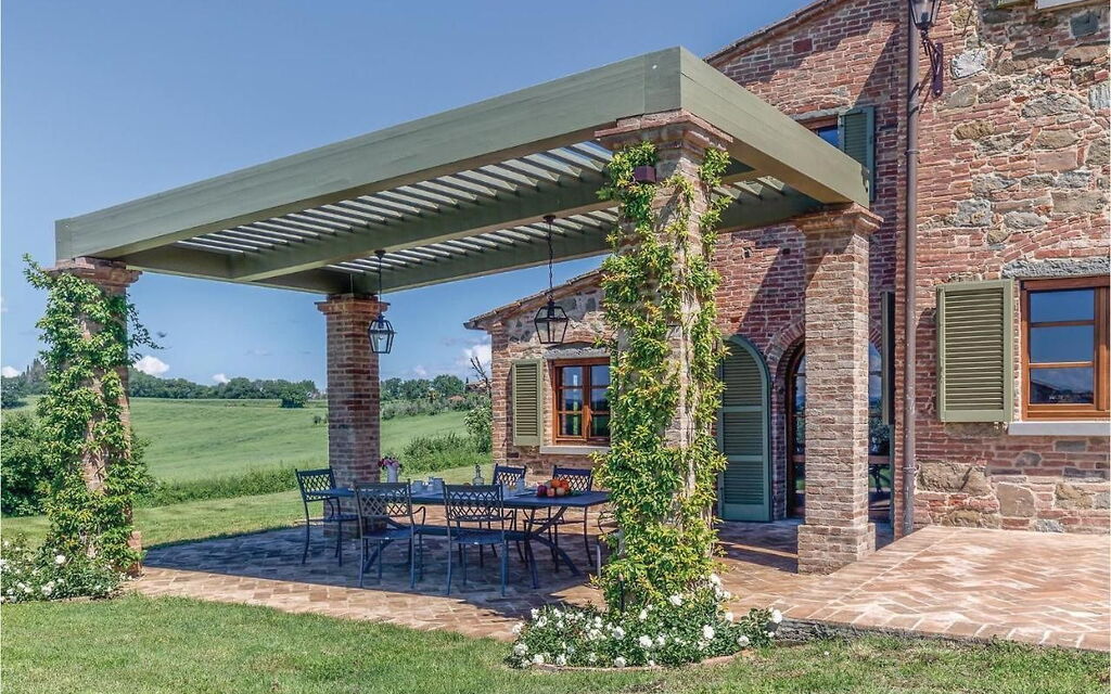 Villa Il Pozzo: Balcony / Terrace / Patio, Building Exterior, Garden, Outdoor, Scenic View