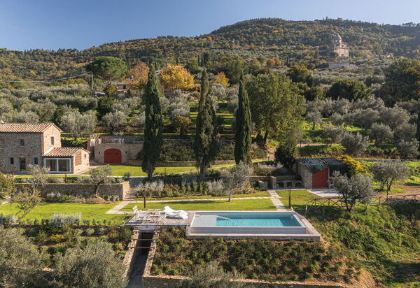 Villa Belvedere: Ansichten, Außen, Draussen, Garten, Schwimmbad