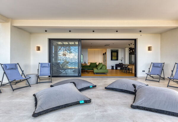 Villa Dominante: Building Exterior, Outdoor