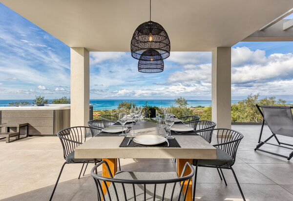 Villa Dominante: Balcony / Terrace / Patio, Building Exterior, Outdoor, Scenic View