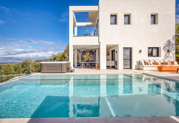 Villa Dominante: Building Exterior, Outdoor, Pool