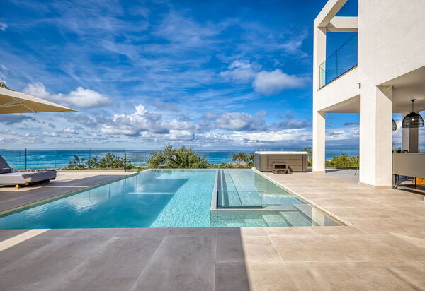 Villa Dominante: Building Exterior, Outdoor, Pool, Scenic View