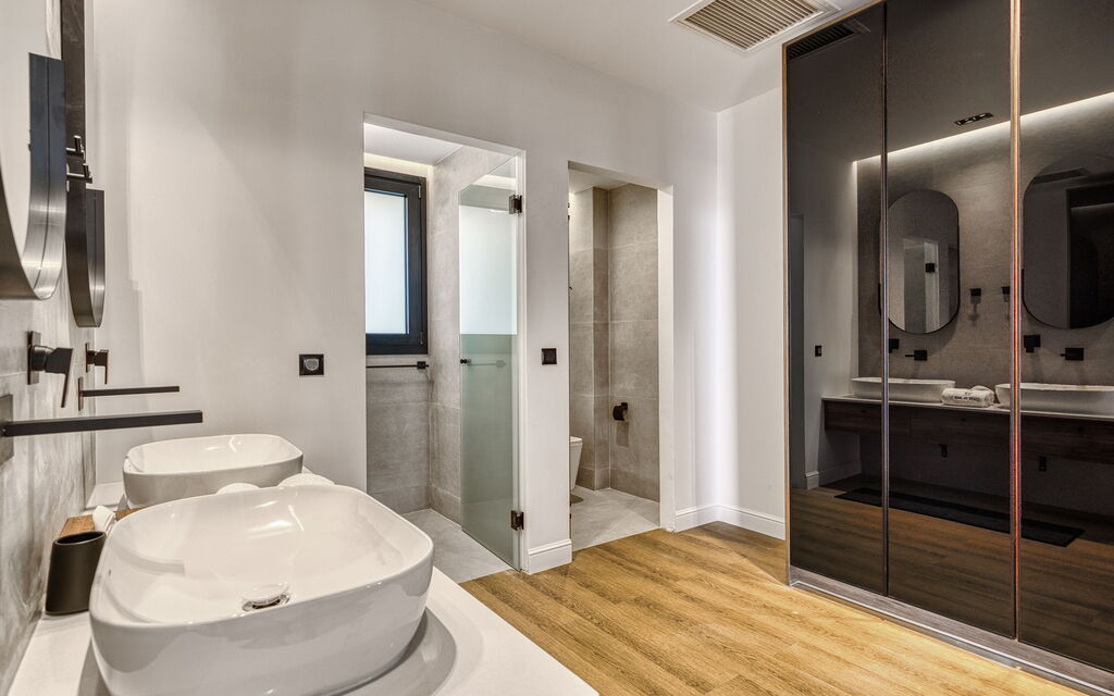 Villa Dominante: Bathroom