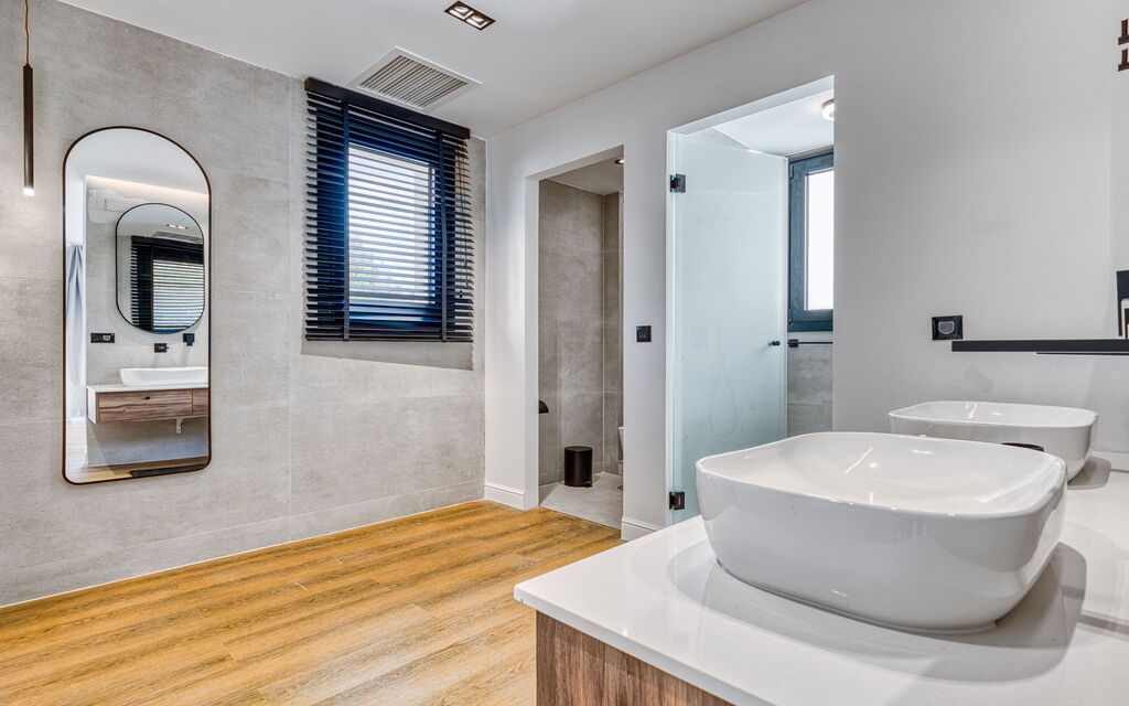 Villa Dominante: Bathroom