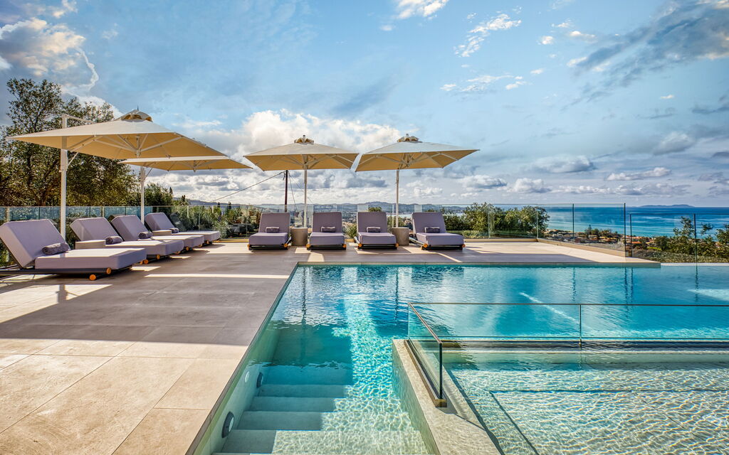 Villa Dominante: Building Exterior, Outdoor, Pool, Scenic View