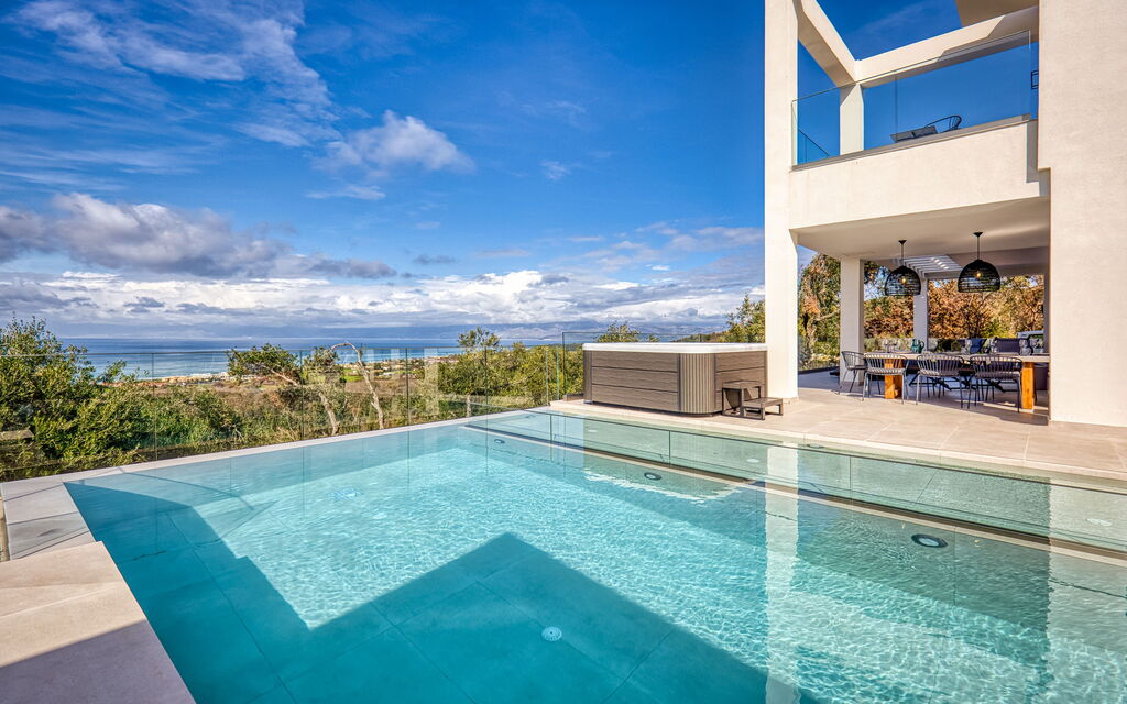 Villa Dominante: Building Exterior, Outdoor, Pool, Scenic View