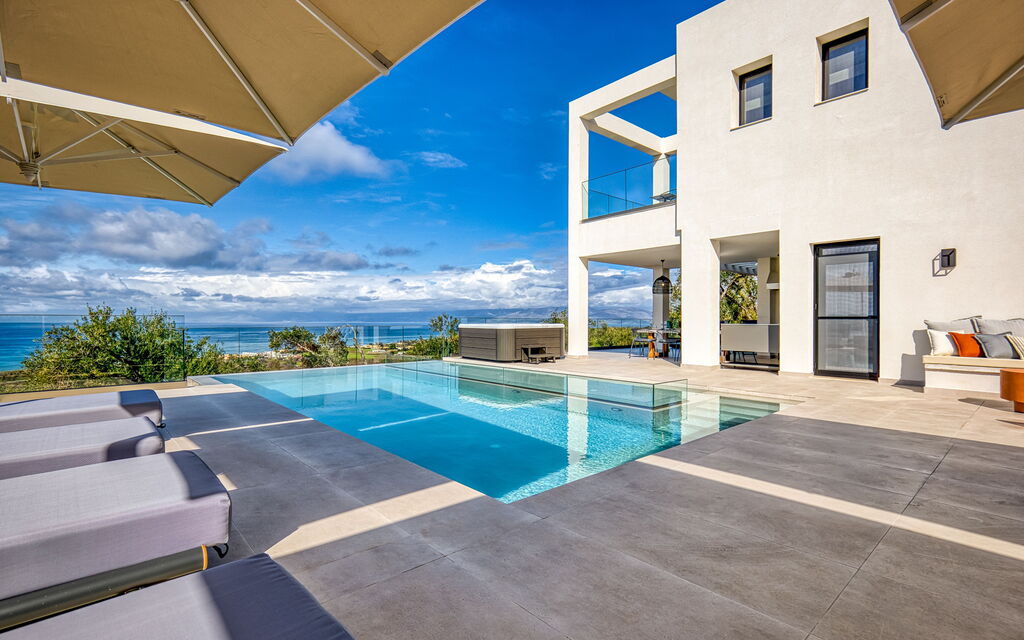 Villa Dominante: Building Exterior, Outdoor, Pool, Scenic View