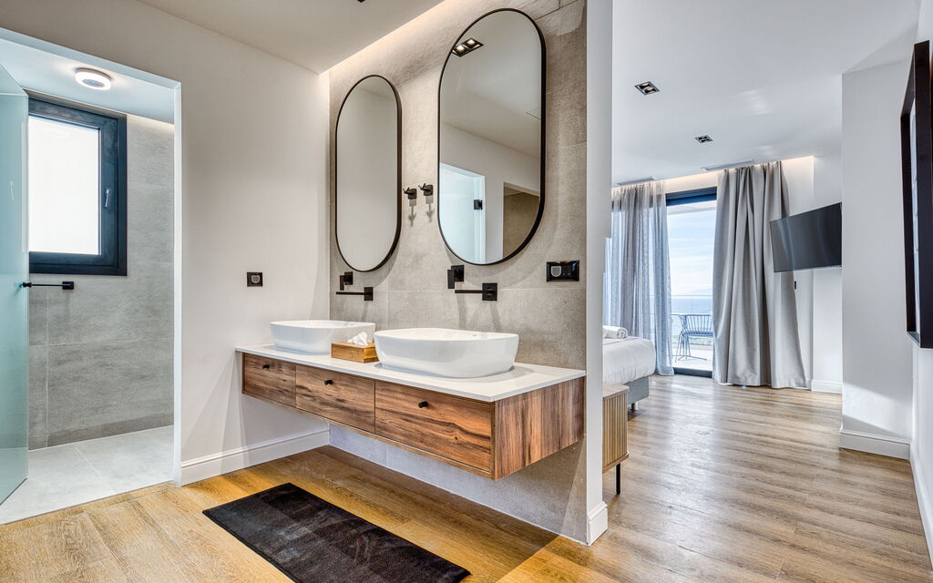 Villa Dominante: Bathroom