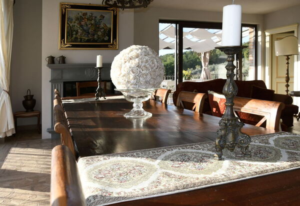 Villa Torresassa: Dining Room, Living Room