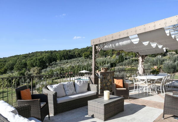 Villa Torresassa: Balcony / Terrace / Patio, Building Exterior, Outdoor