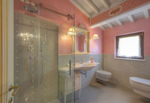 Villa Torresassa: Bathroom