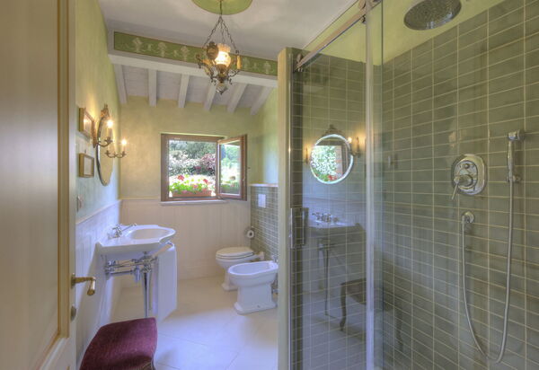 Villa Torresassa: Bathroom