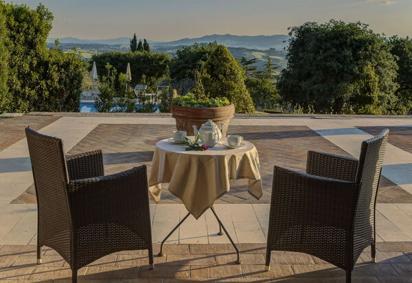 Villa Torresassa: Balcony / Terrace / Patio, Building Exterior, Outdoor