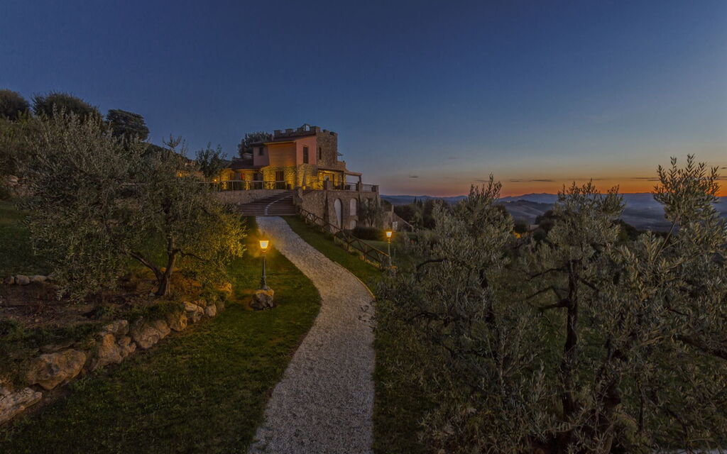 Villa Torresassa: all'aperto, Esterni, Giardino