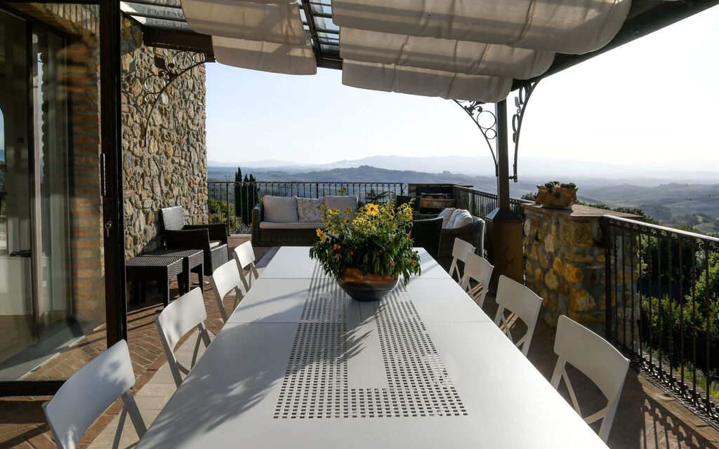Villa Torresassa: all'aperto, Balcone / Terrazza / Patio, Esterni