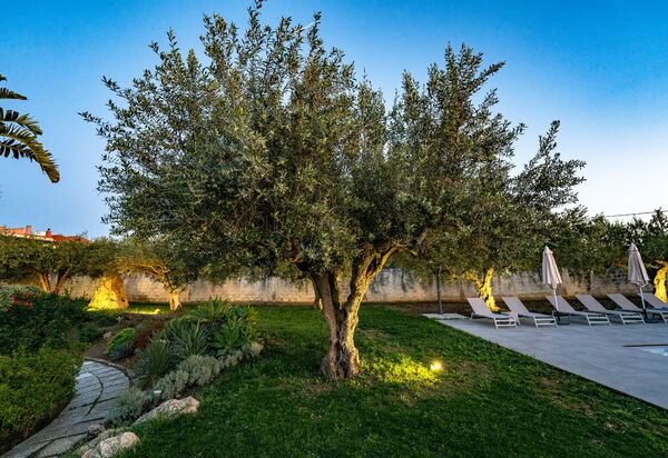 Villa Virginia: Außen, Draussen, Garten