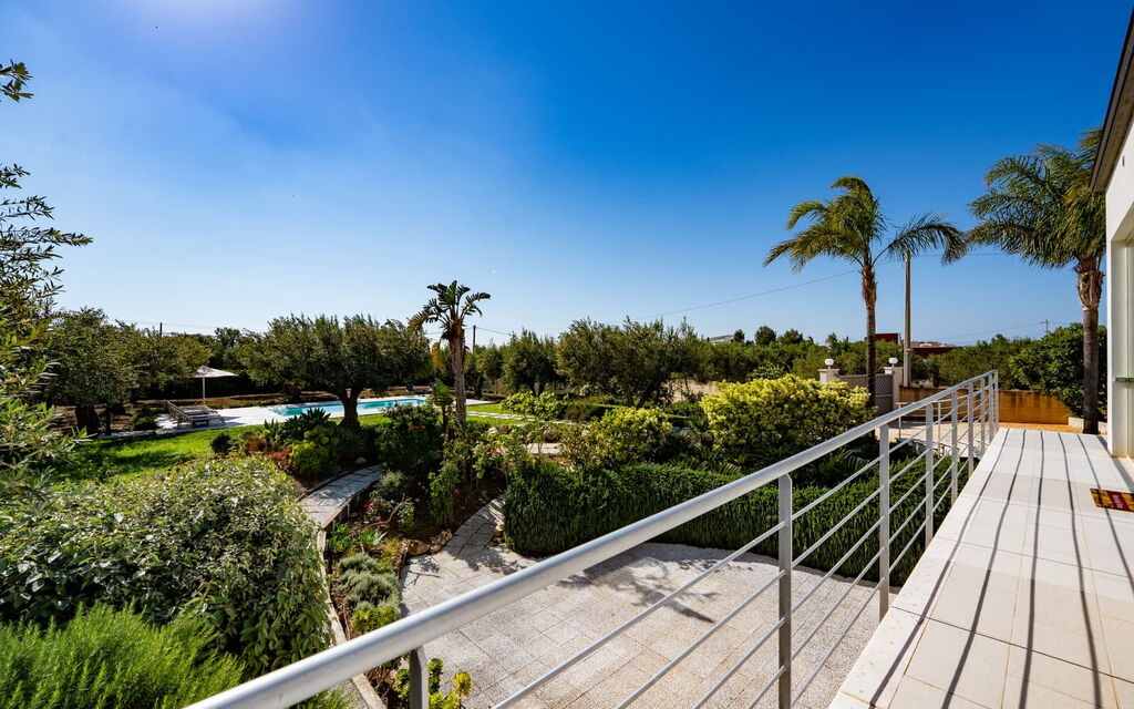 Villa Virginia: Building Exterior, Outdoor, Scenic View