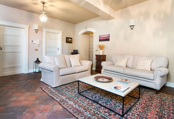 Micanera House: Wohnzimmer