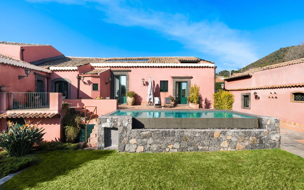 Micanera House: Building Exterior, Garden, Outdoor, Pool