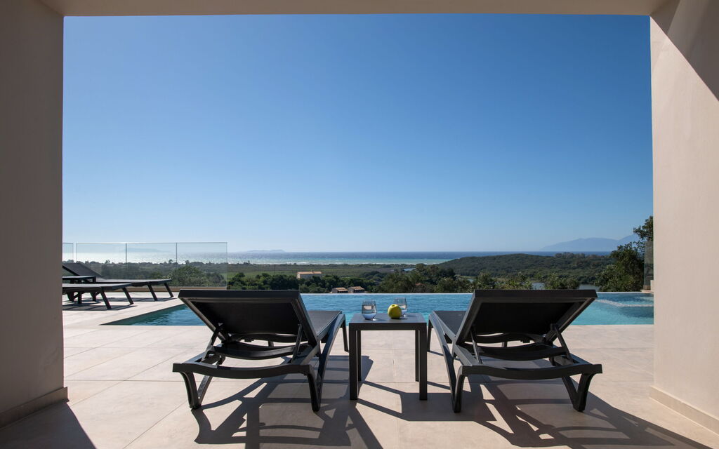 Villa Cocona: all'aperto, Esterni, Piscina, Vista Panoramica