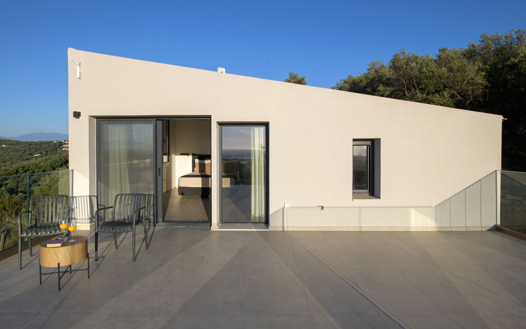 Villa Cocona: all'aperto, Esterni