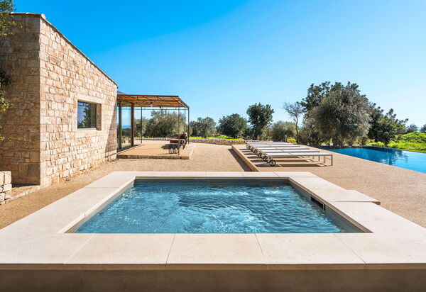 Villa Ninetta: Außen, Draussen, Schwimmbad, Whirlpool