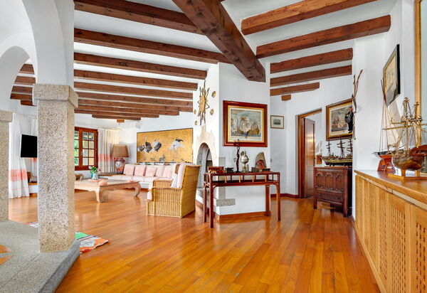 Villa Silenis: Wohnzimmer