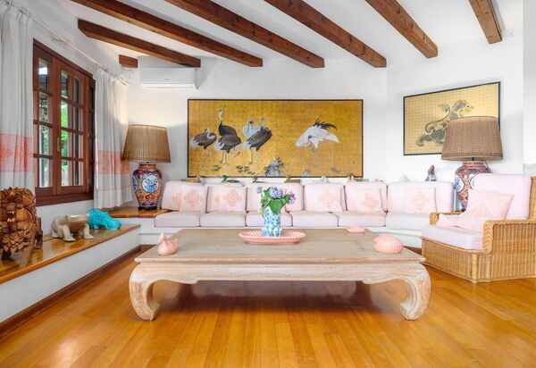 Villa Silenis: Wohnzimmer