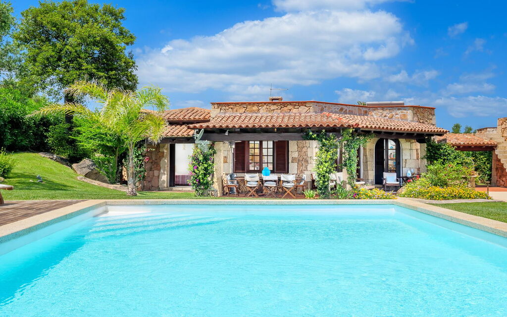 Villa Silenis: Building Exterior, Outdoor, Pool