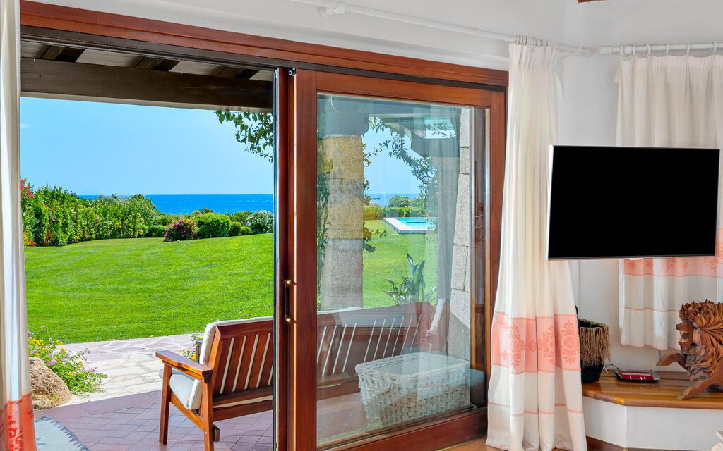 Villa Silenis: Living Room