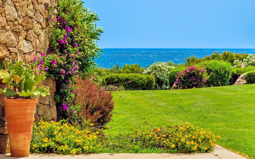 Villa Silenis: Building Exterior, Garden, Outdoor, Scenic View