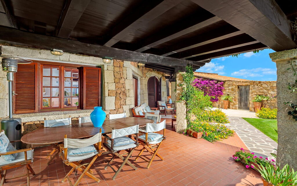 Villa Silenis: Balcony / Terrace / Patio, Building Exterior, Outdoor