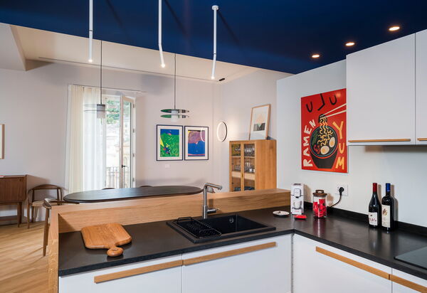 Monumento Apartament: Кухня