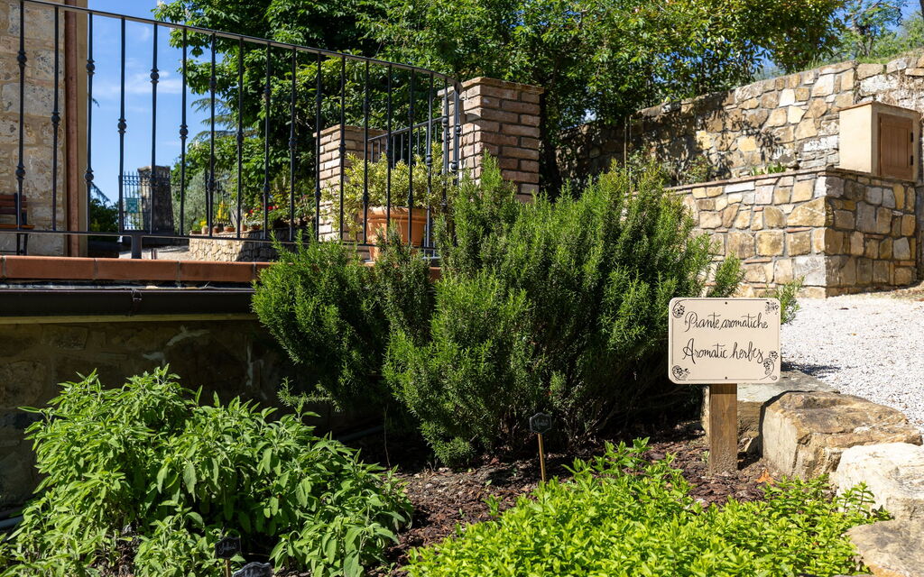 Tenuta Macericca: Building Exterior, Outdoor