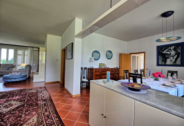 Villa Adriana: Wohnzimmer