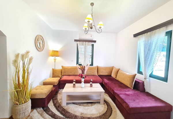 Villa Nikolas: Гостиная