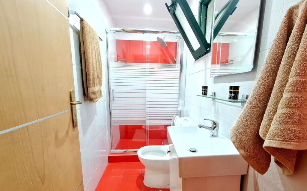 Villa Nikolas: Ванная комната