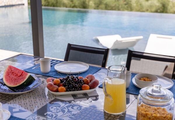 Villa Silvia: Essen, Schwimmbad