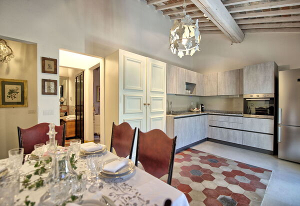 Villanova Lonciano - 2026: Esszimmer, Küche