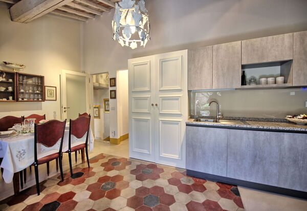 Villanova Lonciano - 2026: Esszimmer, Küche