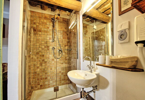 Villa Lonciano - 2026: Bad